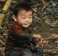 抖音雙手抱胸生氣表情包 免費版