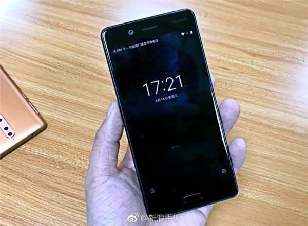 Nokia 8真機圖賞:有史最貴的諾基亞安卓旗艦手機