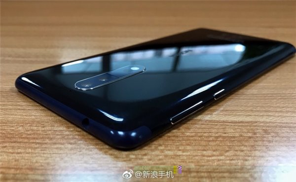 Nokia 8真機圖賞:有史最貴的諾基亞安卓旗艦手機