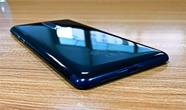 Nokia 8真機圖賞:有史最貴的諾基亞安卓旗艦手機
